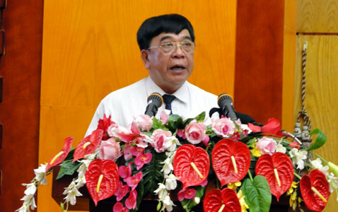 Đồng chí Phùng Thanh Kiểm phát biểu khai mạc kỳ họp