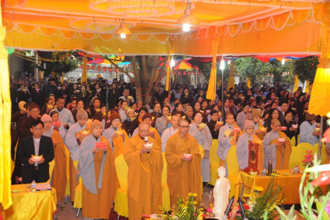 Hải Phòng: PG huyện Thủy Nguyên mừng khánh đản Phật A Di Đà