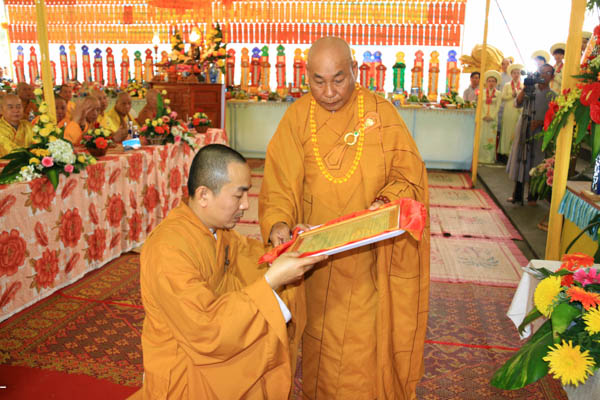 Đà Nẵng: Lễ trao quyết định bổ nhiệm trụ trì chùa Tịnh Quang