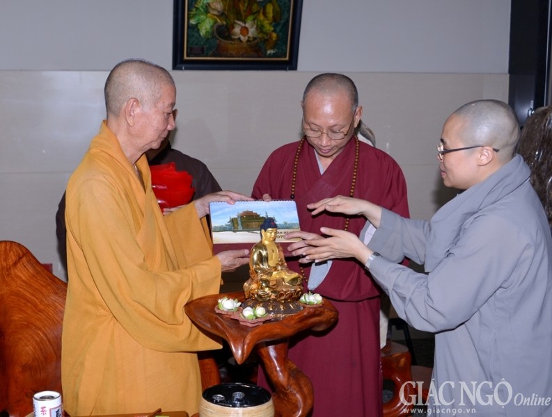 Đoàn Phật giáo Đài Loan thăm HVPGVN tại TP.HCM