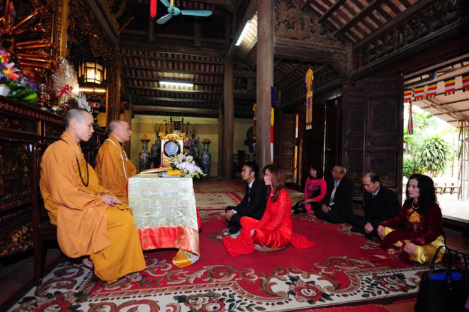 Hà Nội: Lễ hằng thuận tại chùa Vạn Phúc