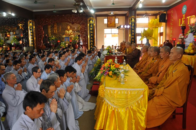 Hà Nội: Lễ trao truyền Giới Bồ Tát tại Thiền viện Trúc Lâm Sùng Phúc