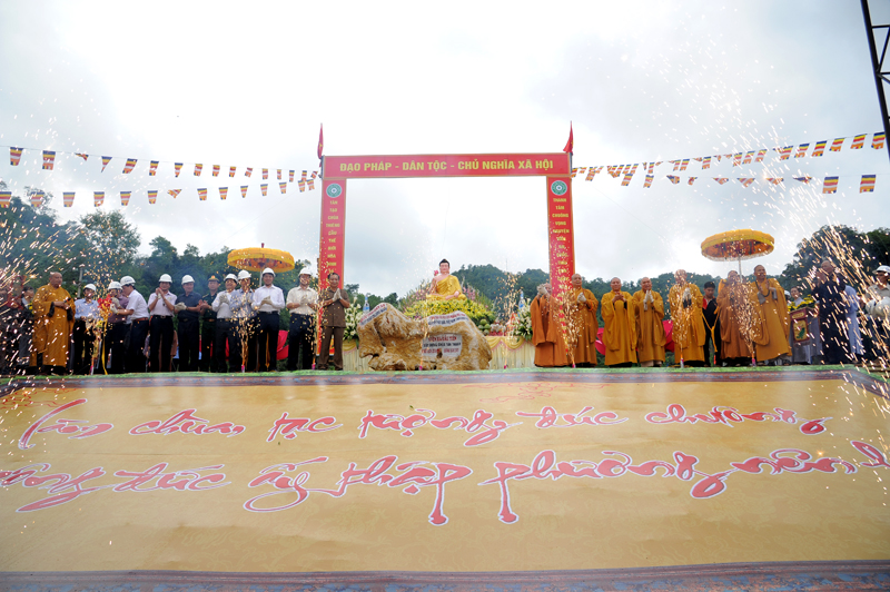 Lạng Sơn: Lễ đặt viên đá đầu tiên xây dựng chùa Tân Thanh