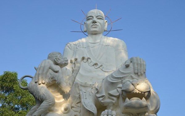 Tượng Thiền sư Vạn Hạnh (Nguồn ảnh: Internet)