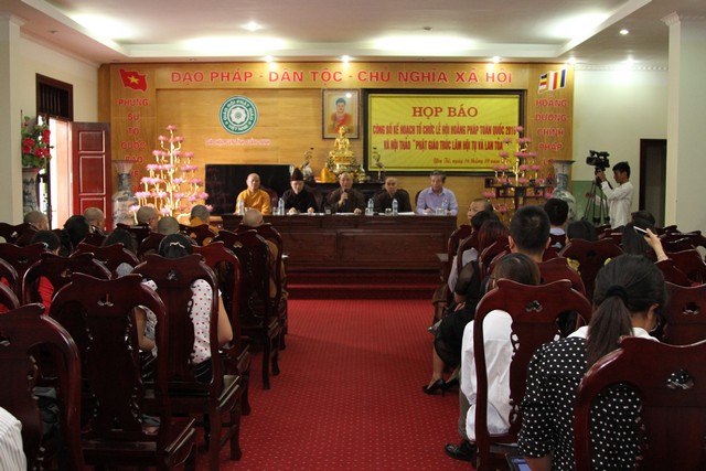 Quảng Ninh: Họp báo Lễ hội hoằng pháp toàn quốc 2015