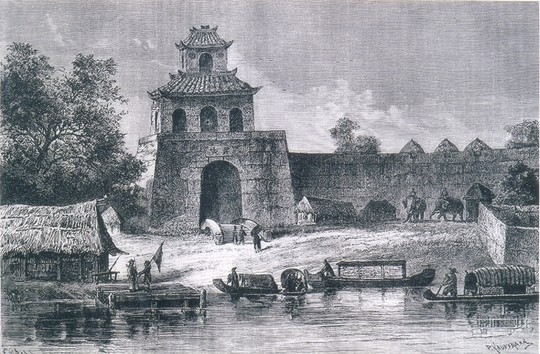 Cổng thành Phú Xuân thời Nguyễn sơ nhưng vua Quang Trung được cho là chưa từng ở đây. (Ảnh do Nguyễn Đắc Xuân sưu tầm)