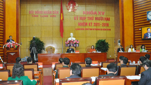 Quang cảnh kỳ họp
