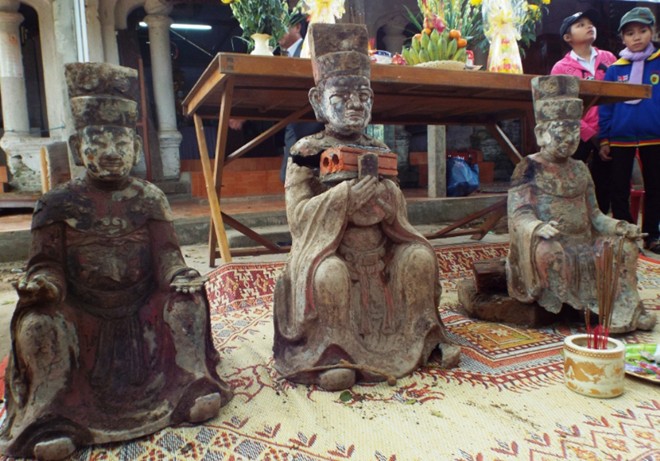 Phát hiện nhiều tượng cổ dưới ngôi chùa 700 tuổi