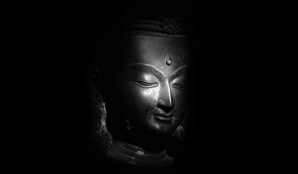 9 việc không đáng làm nhất trong đời người theo lời Phật dạy