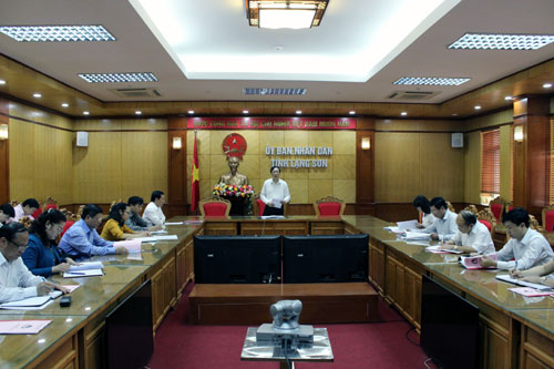 Đồng chí Phạm Ngọc Thưởng phát biểu kết luận tại buổi làm việc
