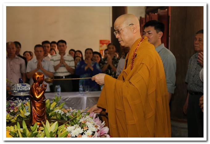 Hà Nội: Đại lễ Phật đản chùa Đại Bi và chùa Linh Quang PL.2560-DL.2016