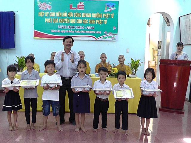 Quảng Nam: Lễ Hiệp kỵ Cố Huynh Trưởng GĐPT và trao tặng 157 xuất quà khuyến học đến Học sinh vượt khó