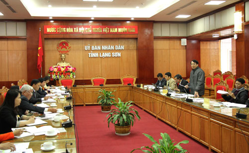 Đồng chí Phạm Mạnh Hùng, Thứ trưởng Bộ GD&ĐT, trưởng đoàn kiểm tra liên ngành của Trung ương phát biểu kết luận buổi kiểm tra