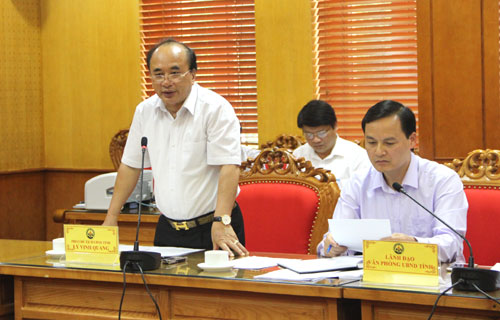 Đồng chí Lý Vinh Quang, Phó chủ tịch UBND tỉnh phát biểu tại buổi làm việc