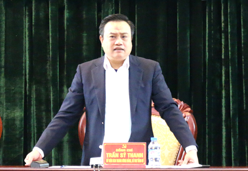 Bí thư Tỉnh ủy Trần Sỹ Thanh phát biểu kết luận hội nghị
