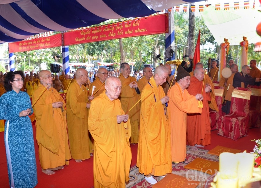 TP.HCM: Long trọng lễ đặt đá xây dựng Bát Bửu Phật Đài