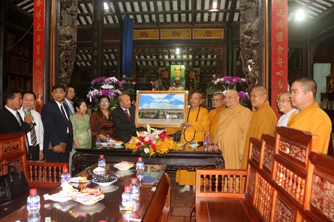 Bình Dương: Tiếp Bộ Lễ nghi và Tôn giáo Vương quốc Campuchia