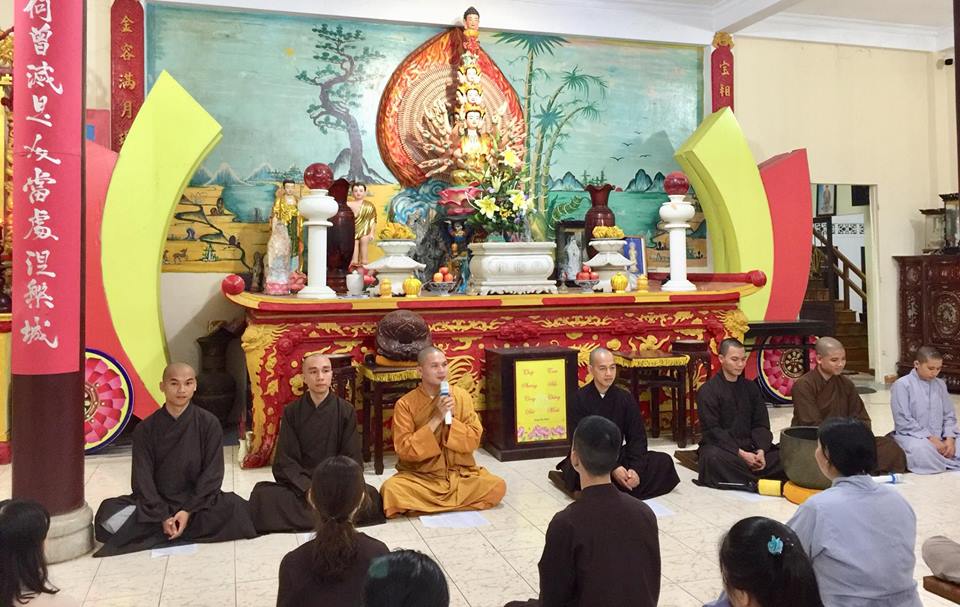 Buổi thiền trà tại chùa Tân Ninh tối qua, 14-4