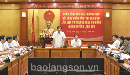 Đồng chí Đặng Trọng Thăng, Phó Bí thư Thường trực Tỉnh ủy, Chủ tịch HĐND tỉnh Thái Bình phát biểu tại buổi làm việc