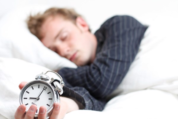“Ngủ bù” có tốt cho sức khỏe?