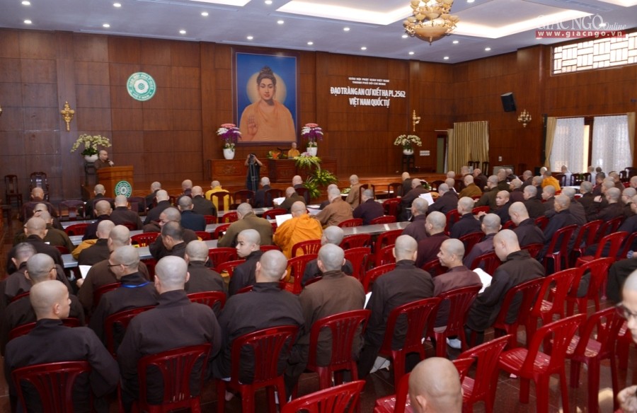 Phật giáo TP.HCM họp chuẩn bị lễ Tự tứ, Đại lễ Vu lan