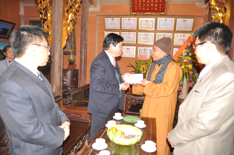 Ban Tôn giáo Chính phủ và các cơ quan tỉnh Lạng Sơn thăm, chúc Tết Ban Trị sự Phật giáo Lạng Sơn