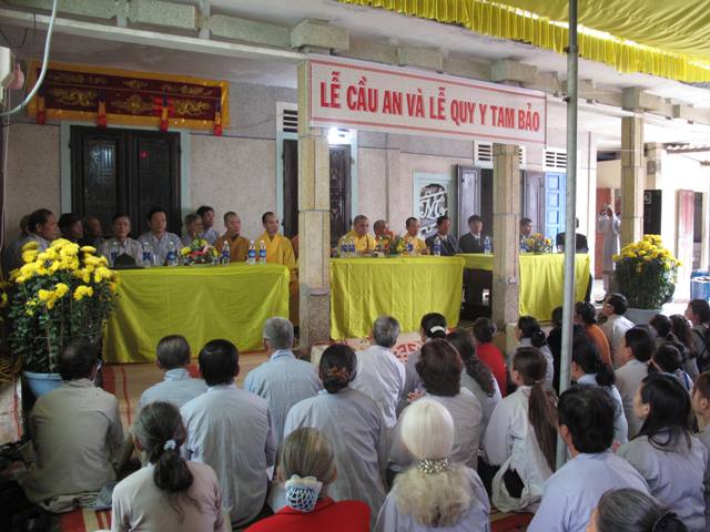 TT- Huế : Lễ Quy y, cầu an đầu xuân Giáp Ngọ tại huyện Phong Điền