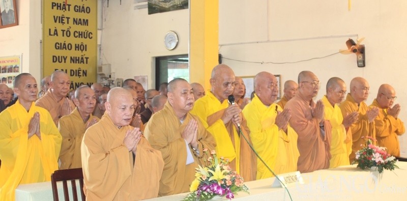 PG Đồng Tháp trang nghiêm làm lễ cầu nguyện