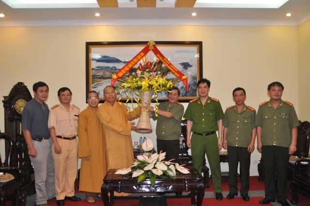 Ban Trị sự Phật giáo tỉnh chúc mừng ngày Thành lập lực lượng CAND 19/8/1945 - 19/8/2014