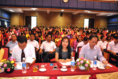 Cán bộ, đảng viên, giáo viên ngành giáo dục thành phố Lạng Sơn nghiên cứu nghị quyết  của Đảng về GD&ĐT