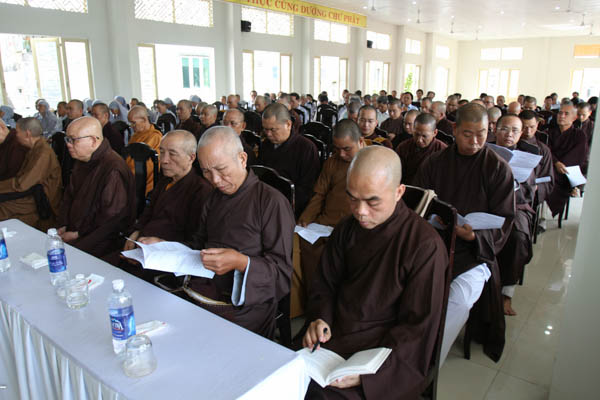 Phật giáo Đà Nẵng tổ chức hội nghị triển khai thông bạch Phật đản PL.2559 – DL.2015