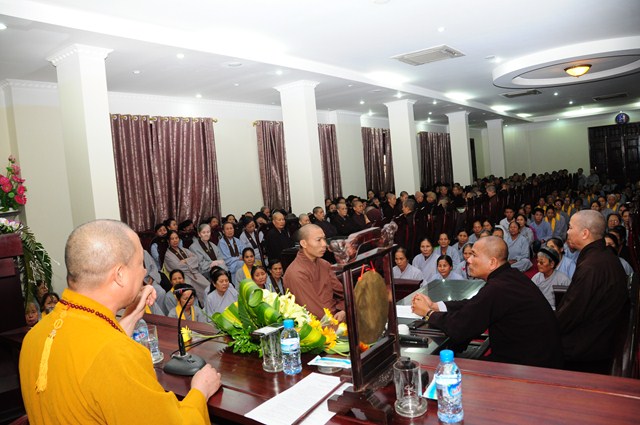 Quảng Ninh: HT. Thích Bảo Nghiêm thuyết giảng tại trường hạ PG tỉnh