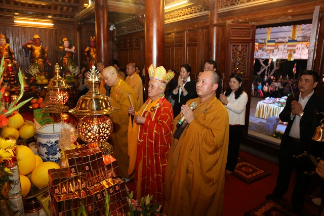 Hà Nội: Lễ khai quang hô thần nhập tượng khánh thành chùa Linh Thông