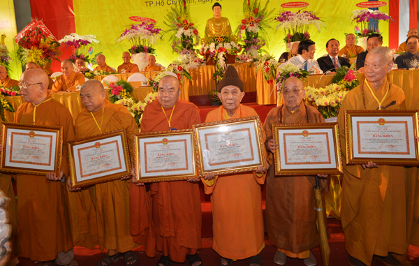 TP Hồ Chí Minh tổ chức trọng thể lễ kỷ niệm 35 thành lập Giáo hội Phật giáo Việt Nam