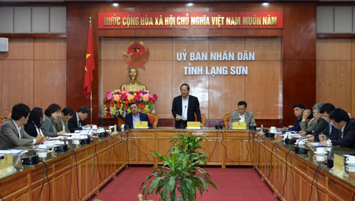 Bộ trưởng Bộ Thông tin và Truyền thông Trương Minh Tuấn phát biểu tại buổi làm việc