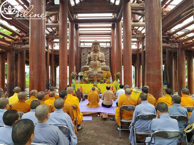 Lễ cất nóc đặt long cốt chùa Đồng Mỗ TP Thái Nguyên