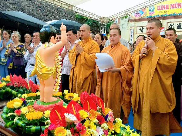 Hà Nội: Chùa Duệ Tú tổ chức Đại lễ Phật Đản PL.2562