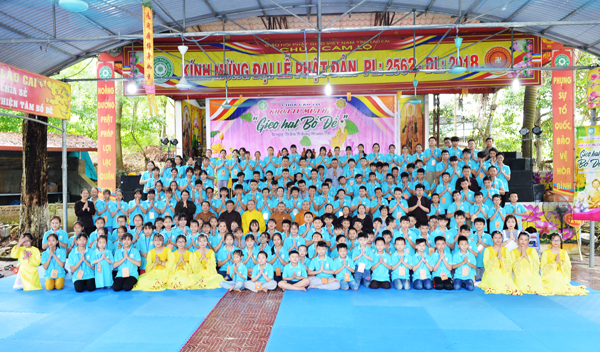 Lào Cai; Khóa tu mùa hè “ Gieo hạt Bồ đề ‘ tổ chức tại chùa Cam Lộ đã thành tựu viên mãn
