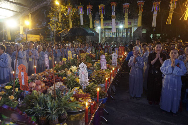 Đại lễ Vu Lan báo hiếu- một ngày lễ mang đậm tính nhân văn trong đời sống tinh thần của người dân Việt Nam.