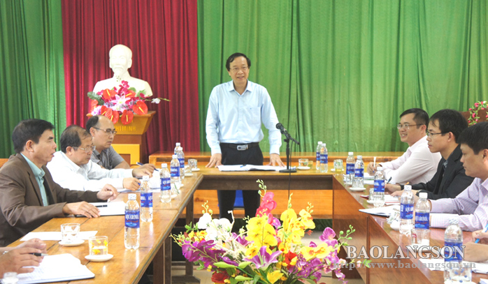 Chủ tịch UBND tỉnh Lạng Sơn kiểm tra công trình đường đến trung tâm xã Tân Yên, huyện Tràng Định