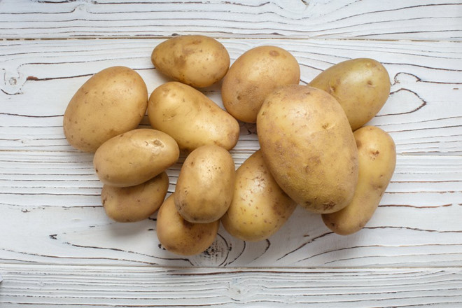Lý do không nên bảo quản khoai tây trong tủ lạnh