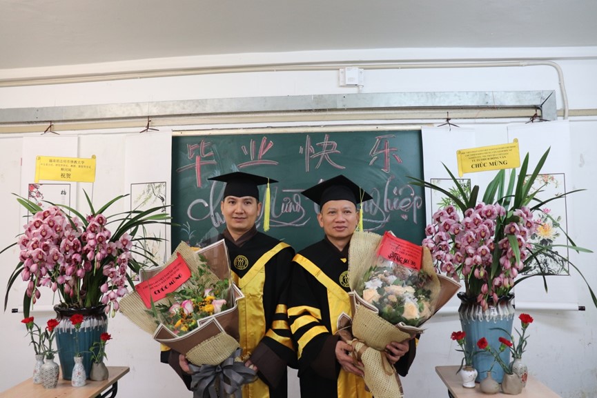 3 Tăng Ni du học Trung Quốc tốt nghiệp Tiến sĩ
