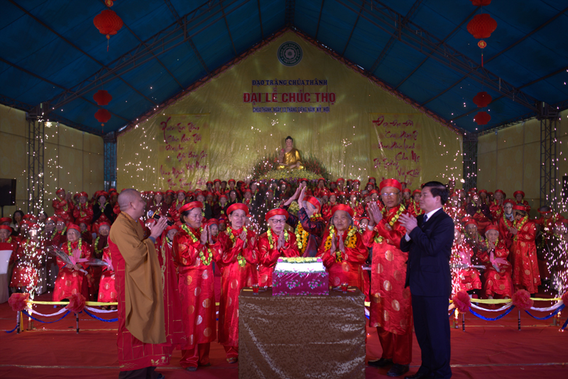 Đại lễ Chúc thọ đầu xuân tại chùa Thành