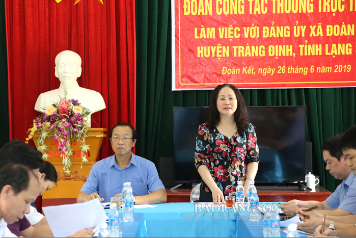 Đồng chí Lâm Thị Phương Thanh, Bí thư Tỉnh ủy phát biểu tại buổi làm việc