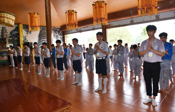 Vĩnh Phúc: Gia đình Phật tử Quan Âm - Vĩnh Phúc đã trọng thể tổ chức khoá tu mùa hè lần thứ 7