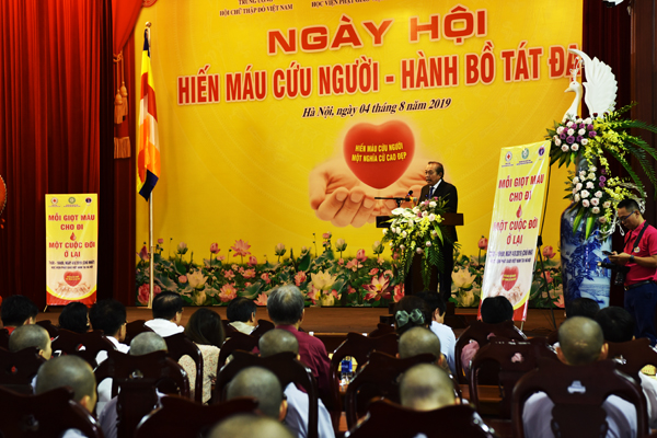 HVPGVN tại Hà Nội: Ngày hội Hiến máu cứu người - Hành Bồ Tát đạo