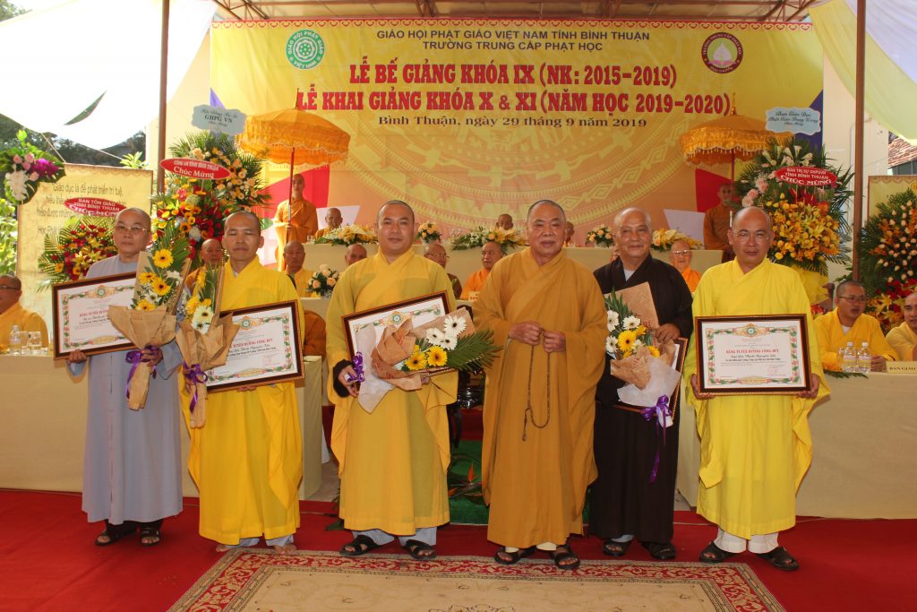 Bình Thuận: Lễ Tốt nghiệp Trung cấp Phật học Khóa IX, Khai giảng Khóa X và XI