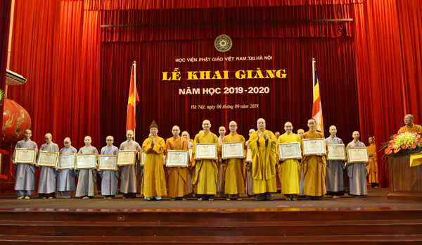 Học viện Phật giáo VN tại Hà Nội khai giảng năm học mới