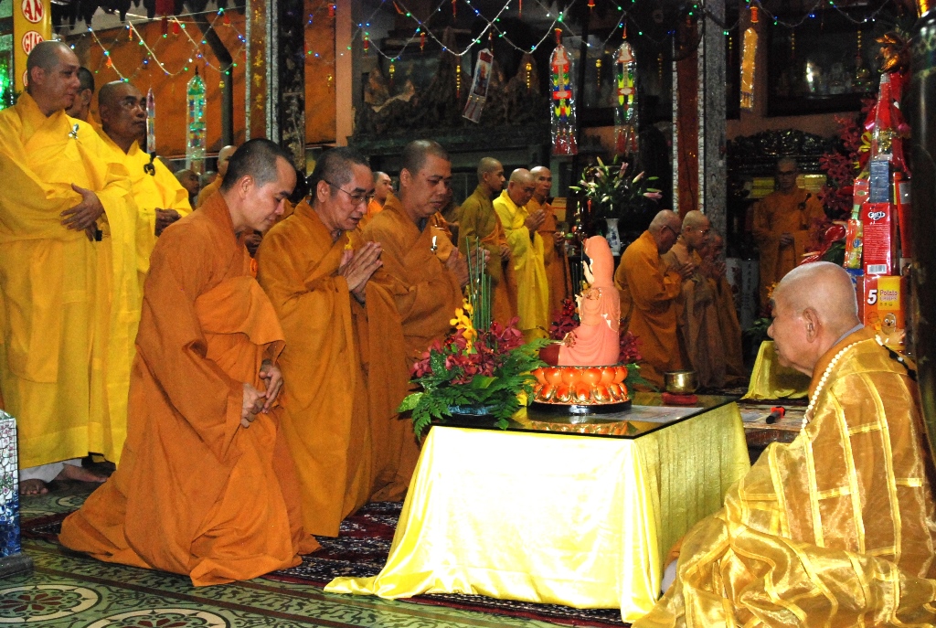 TP.HCM: Phật giáo Q.8 khai giảng khóa An cư kiết hạ PL.2564