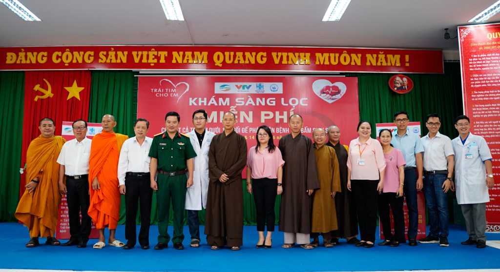 Kiên Giang: Phật giáo đồng hành cùng chương trình từ thiện “Trái tim cho em”